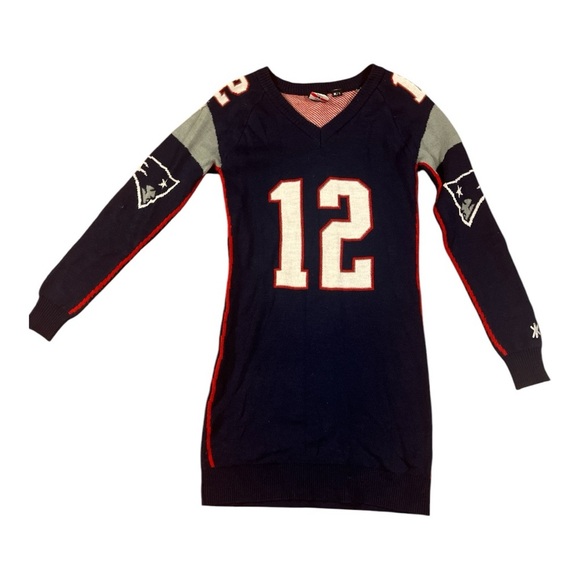 New England Patriots Number 12 BRADY retired number Sweater Dress - Picture 1 of 3